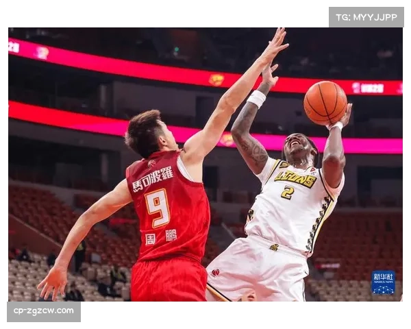 深圳马可波罗李慕豪13分5篮板3盖帽 内线防守屏障作用明显